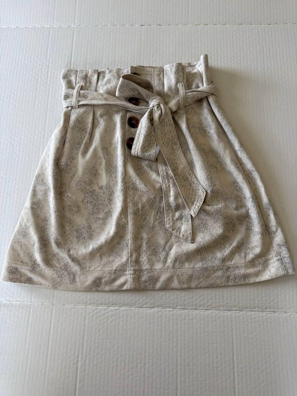 Size sm HYFVE Taupe Textured Tie-Waist A-Line Skirt Fairy, Festival, Summer